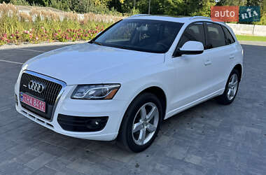 Позашляховик / Кросовер Audi Q5 2010 в Луцьку