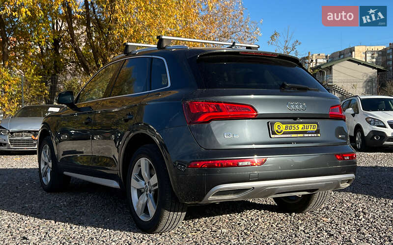 Позашляховик / Кросовер Audi Q5 2019 в Львові