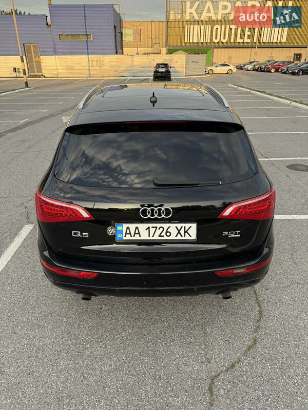 Позашляховик / Кросовер Audi Q5 2011 в Києві