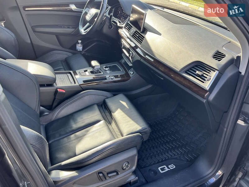 Позашляховик / Кросовер Audi Q5 2019 в Василькові фото 46 Позашляховик / Кросовер Audi Q5 2019 в Василькові