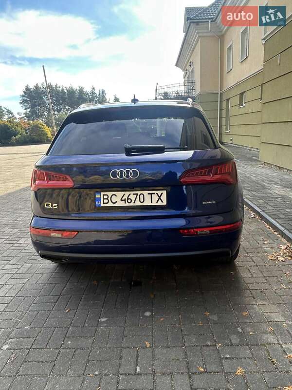 Внедорожник / Кроссовер Audi Q5 2018 в Львове фото 4 Внедорожник / Кроссовер Audi Q5 2018 в Львове