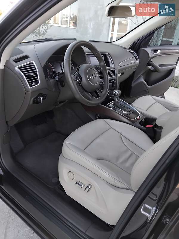 Позашляховик / Кросовер Audi Q5 2013 в Одесі