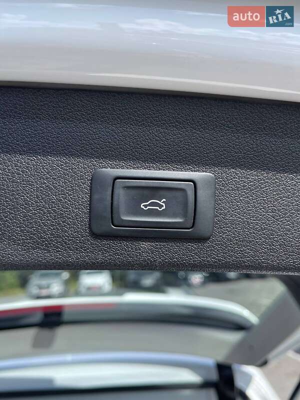 Позашляховик / Кросовер Audi Q5 2015 в Львові фото 34 Позашляховик / Кросовер Audi Q5 2015 в Львові