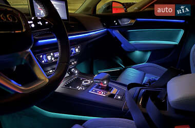 Внедорожник / Кроссовер Audi Q5 2018 в Киеве