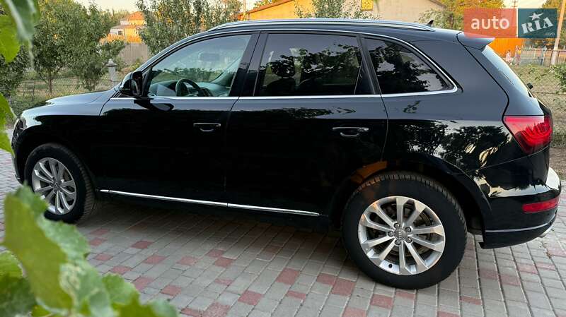 Позашляховик / Кросовер Audi Q5 2014 в Балті