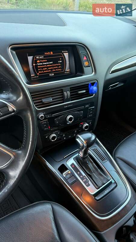 Позашляховик / Кросовер Audi Q5 2014 в Балті