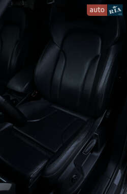 Внедорожник / Кроссовер Audi Q5 2013 в Львове