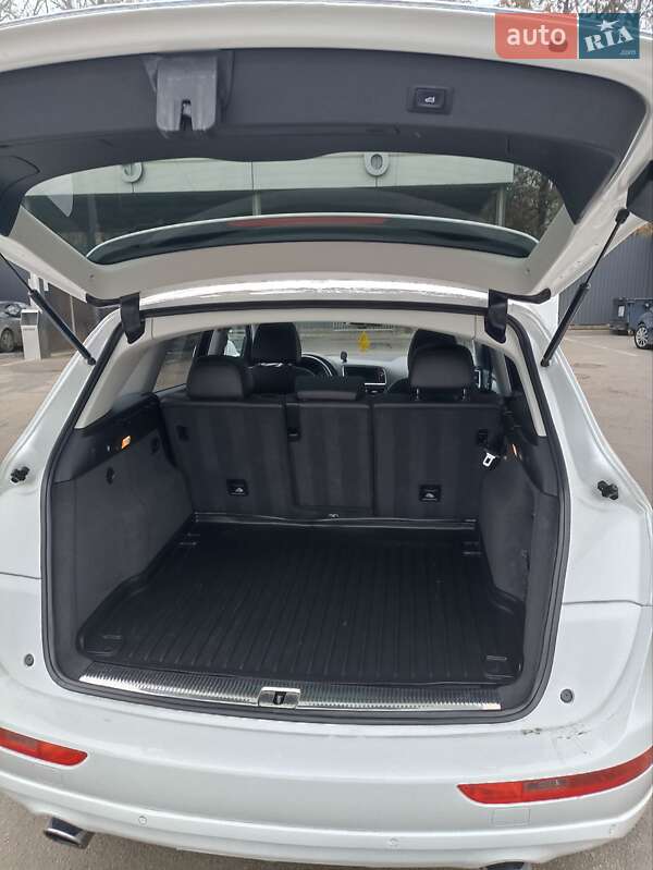 Позашляховик / Кросовер Audi Q5 2016 в Кропивницькому