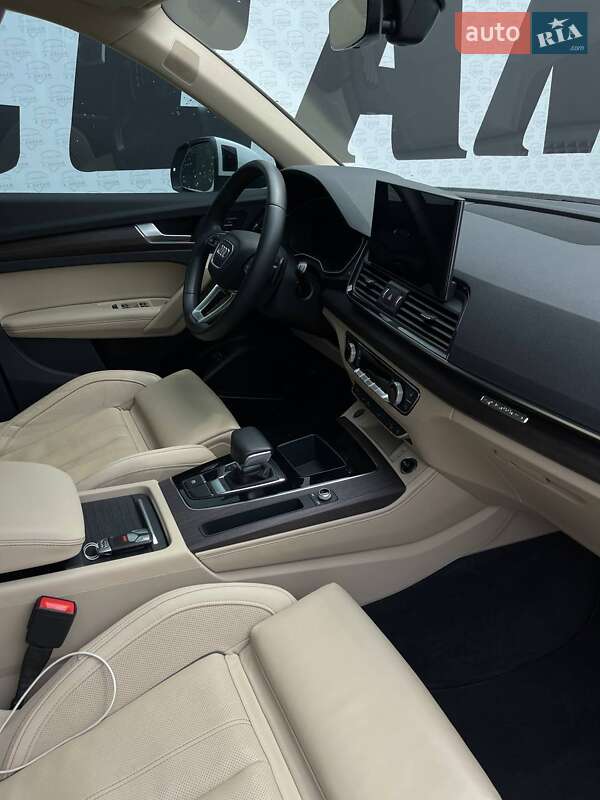 Внедорожник / Кроссовер Audi Q5 2021 в Черновцах фото 13 Внедорожник / Кроссовер Audi Q5 2021 в Черновцах