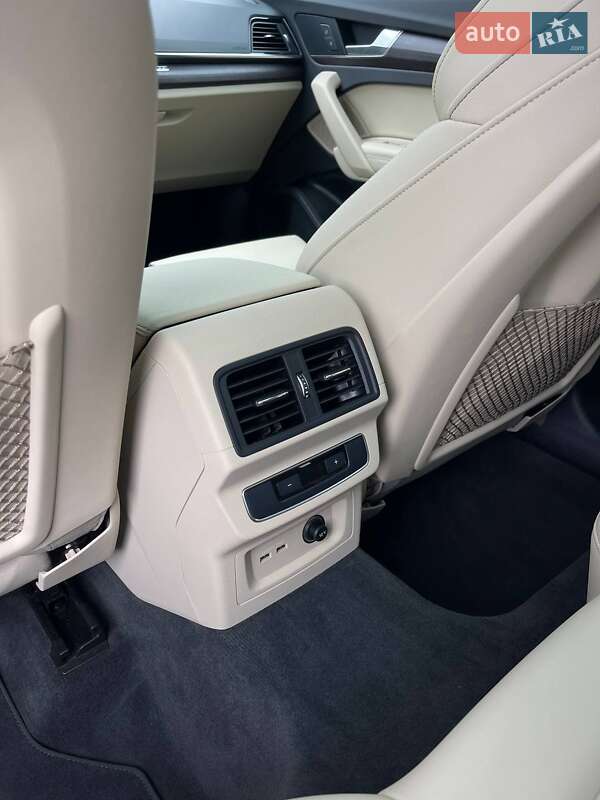 Внедорожник / Кроссовер Audi Q5 2021 в Черновцах фото 25 Внедорожник / Кроссовер Audi Q5 2021 в Черновцах