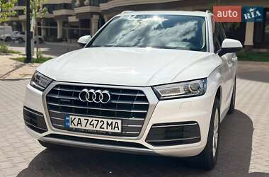 Внедорожник / Кроссовер Audi Q5 2018 в Киеве