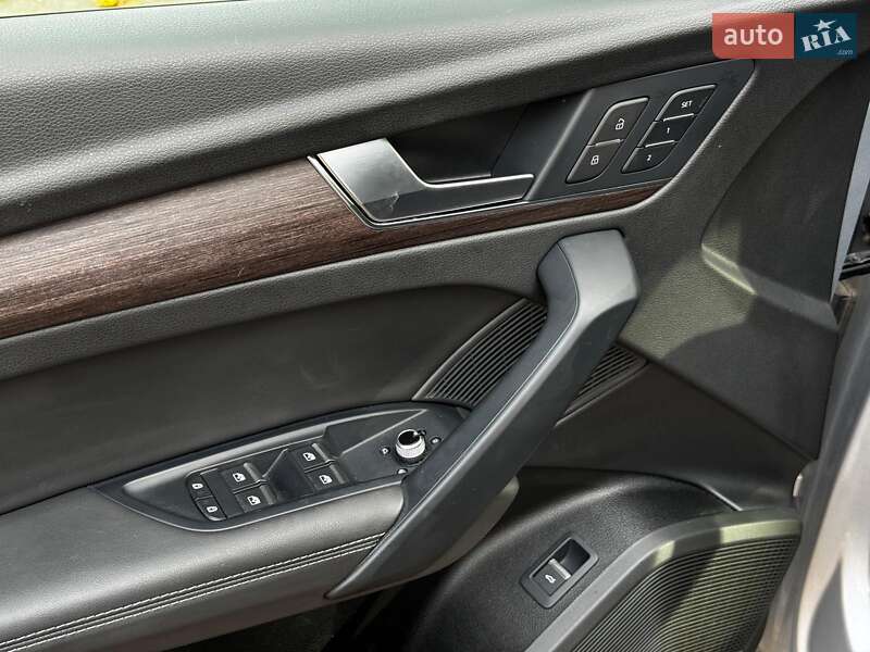Позашляховик / Кросовер Audi Q5 2024 в Києві фото 20 Позашляховик / Кросовер Audi Q5 2024 в Києві