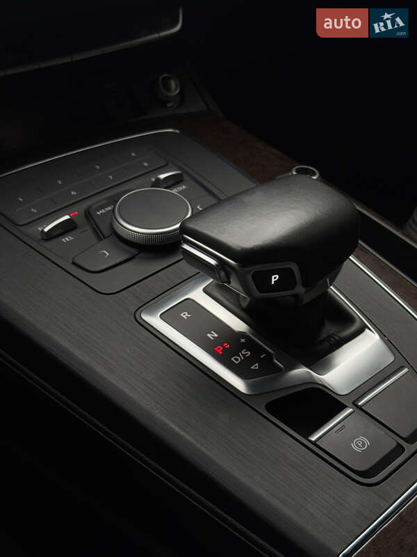 Позашляховик / Кросовер Audi Q5 2019 в Сумах фото 27 Позашляховик / Кросовер Audi Q5 2019 в Сумах