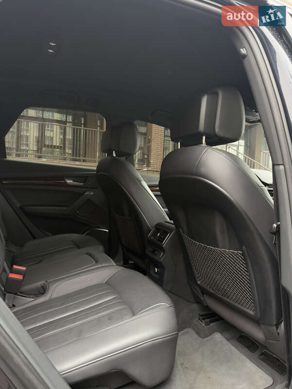 Позашляховик / Кросовер Audi Q5 2019 в Сумах фото 41 Позашляховик / Кросовер Audi Q5 2019 в Сумах