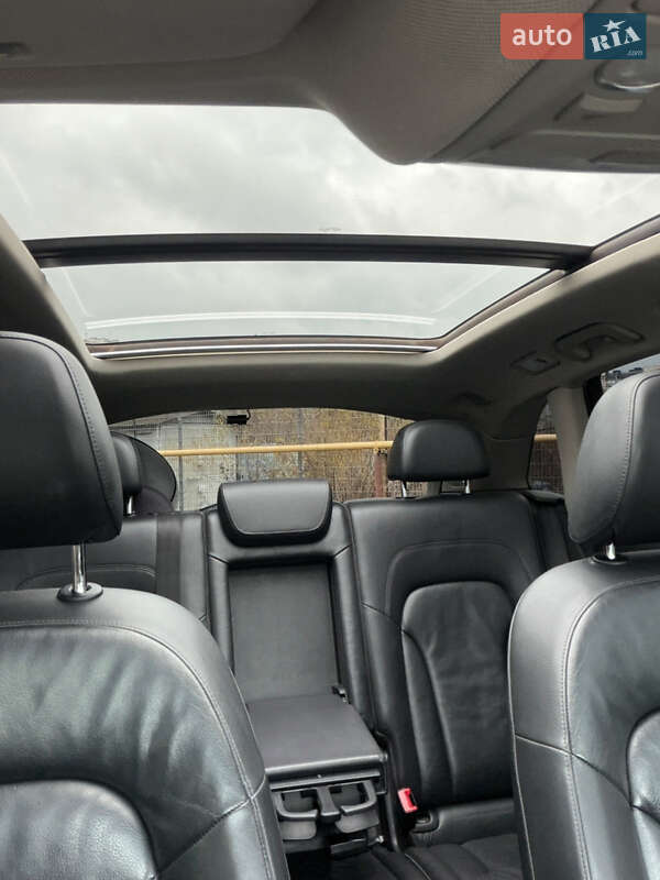 Внедорожник / Кроссовер Audi Q5 2011 в Ивано-Франковске