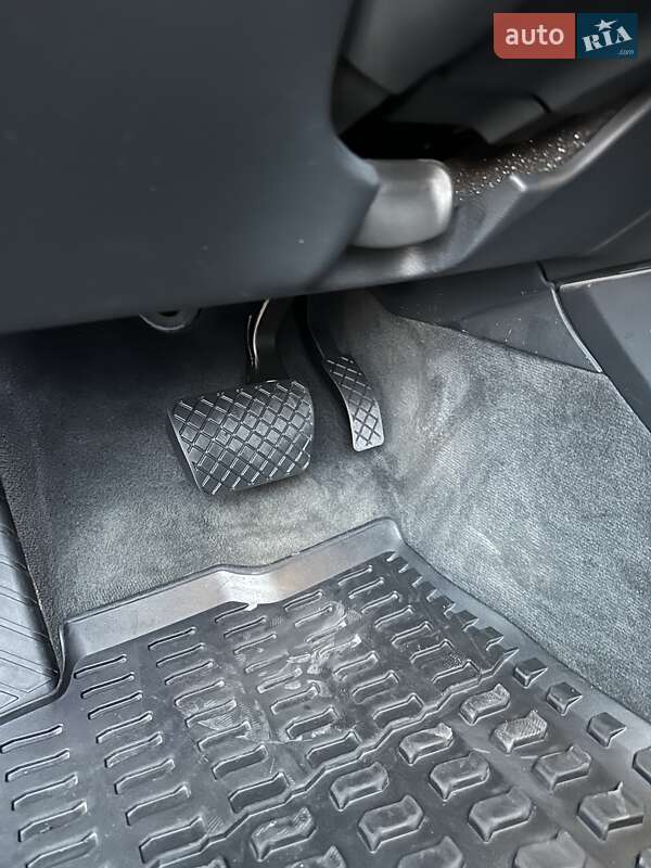 Позашляховик / Кросовер Audi Q5 2012 в Дрогобичі фото 35 Позашляховик / Кросовер Audi Q5 2012 в Дрогобичі