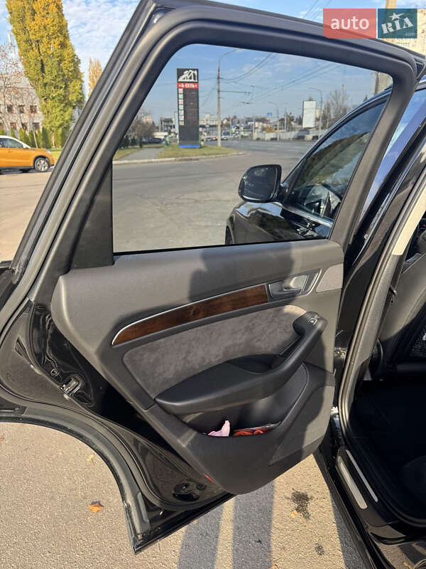 Внедорожник / Кроссовер Audi Q5 2013 в Харькове