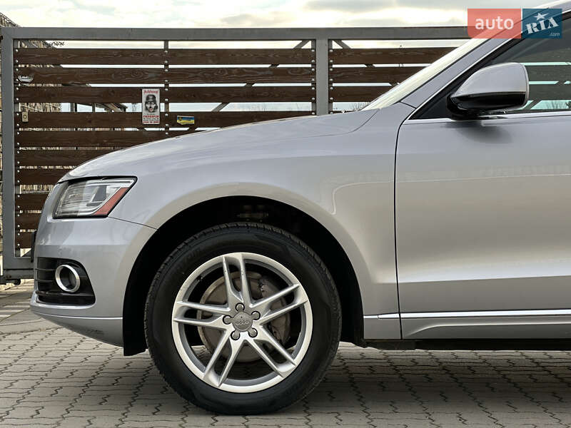 Позашляховик / Кросовер Audi Q5 2015 в Стрию
