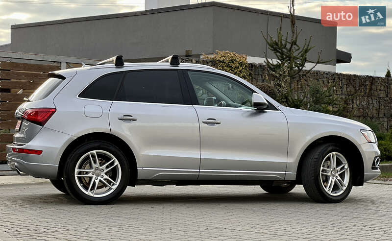 Позашляховик / Кросовер Audi Q5 2015 в Стрию