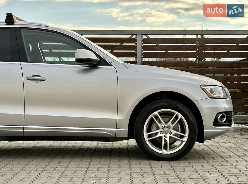 Позашляховик / Кросовер Audi Q5 2015 в Стрию