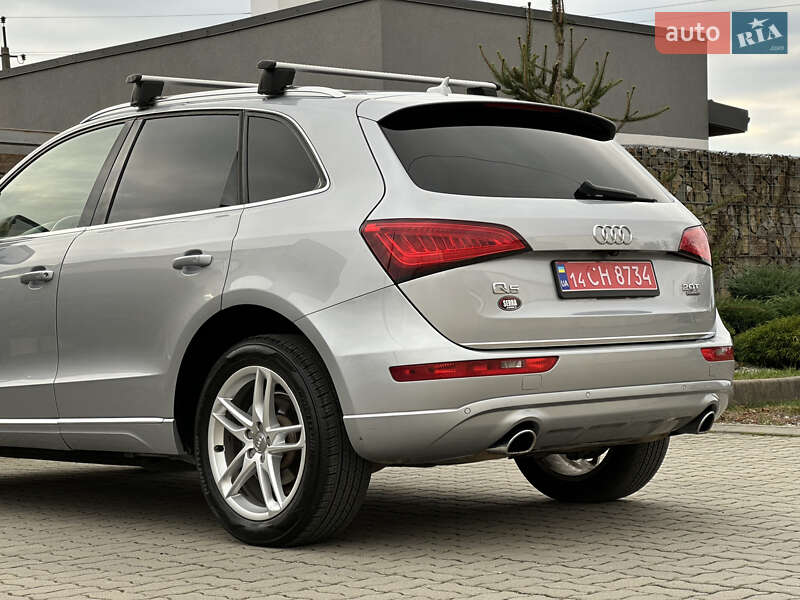 Позашляховик / Кросовер Audi Q5 2015 в Стрию