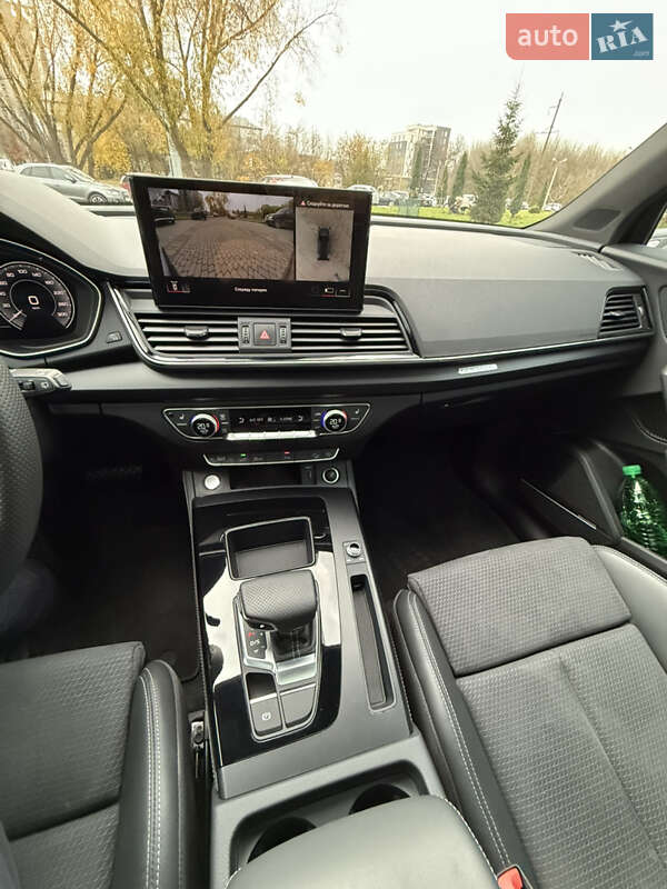 Позашляховик / Кросовер Audi Q5 2024 в Львові
