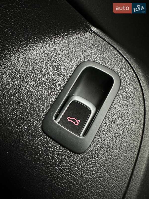 Позашляховик / Кросовер Audi Q5 2015 в Білогородці фото 37 Позашляховик / Кросовер Audi Q5 2015 в Білогородці