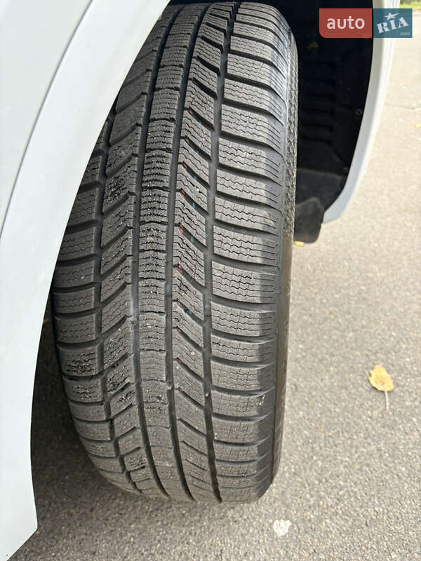 Позашляховик / Кросовер Audi Q5 2023 в Києві