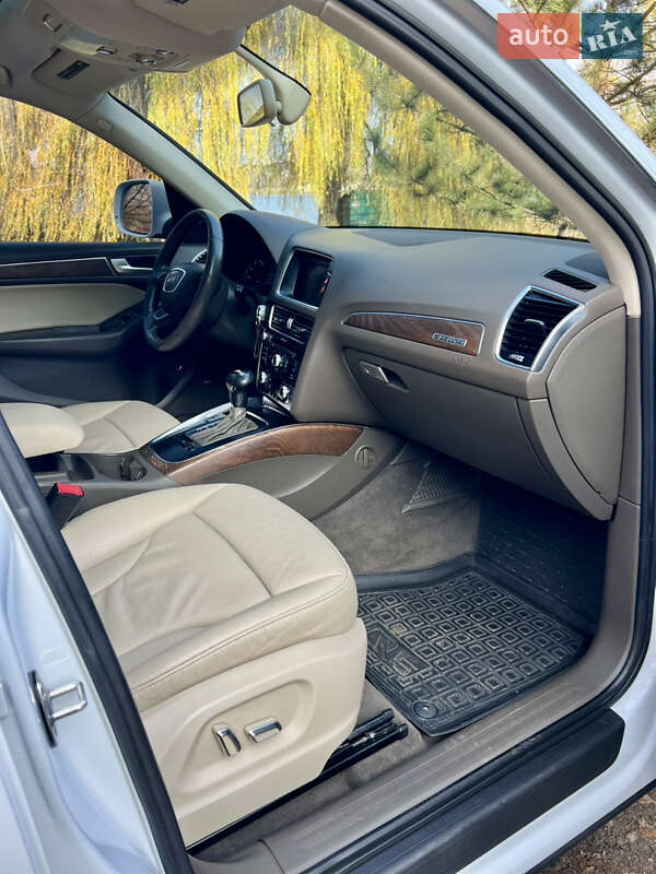 Внедорожник / Кроссовер Audi Q5 2013 в Валках фото 31 Внедорожник / Кроссовер Audi Q5 2013 в Валках