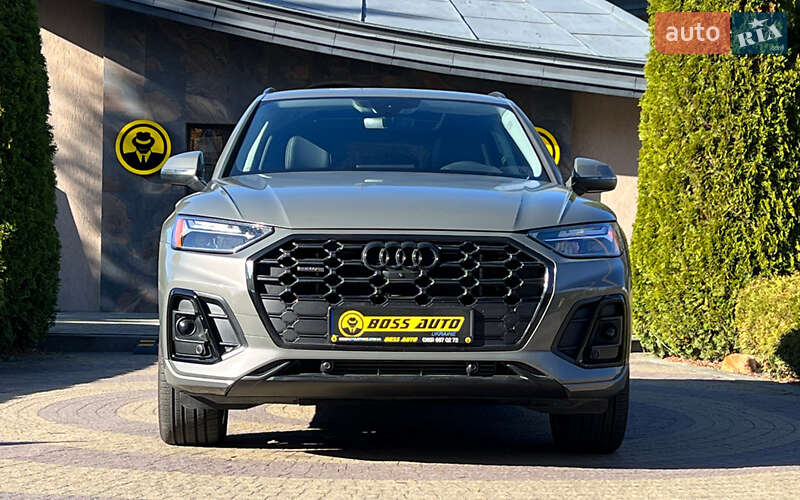Позашляховик / Кросовер Audi Q5 2022 в Львові