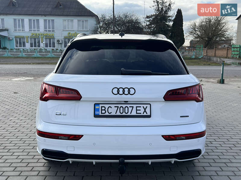 Позашляховик / Кросовер Audi Q5 2018 в Лопатині фото 5 Позашляховик / Кросовер Audi Q5 2018 в Лопатині