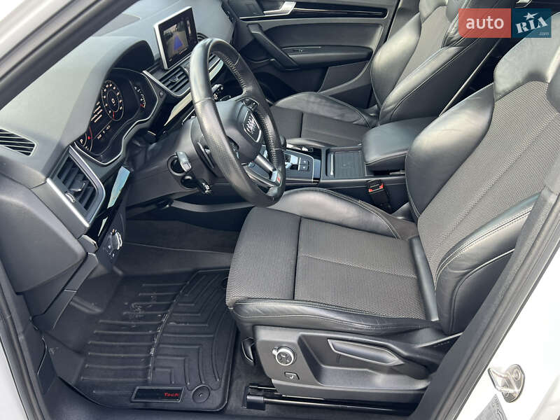 Позашляховик / Кросовер Audi Q5 2018 в Лопатині фото 15 Позашляховик / Кросовер Audi Q5 2018 в Лопатині