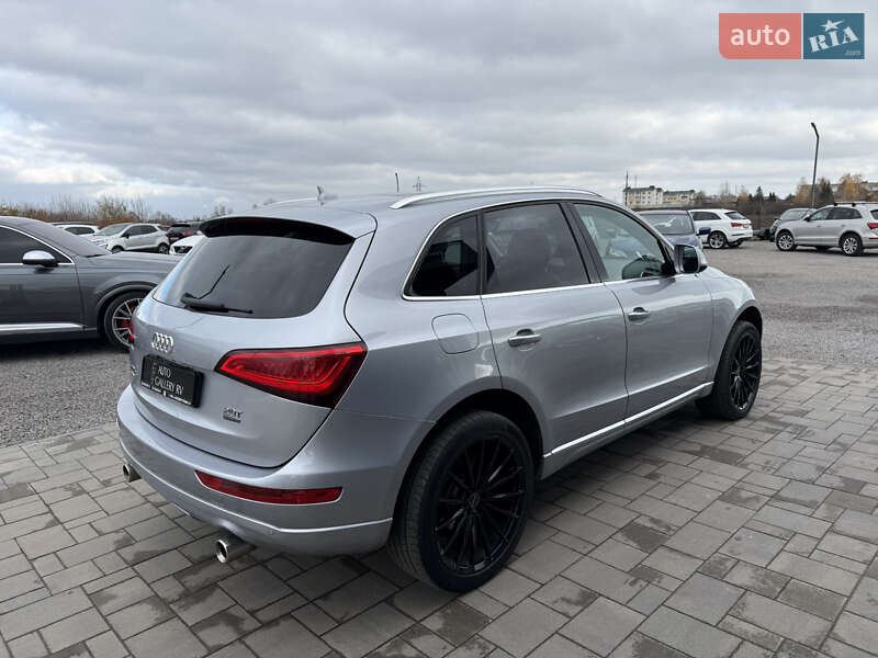 Позашляховик / Кросовер Audi Q5 2015 в Рівному
