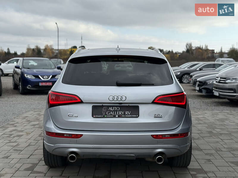 Позашляховик / Кросовер Audi Q5 2015 в Рівному