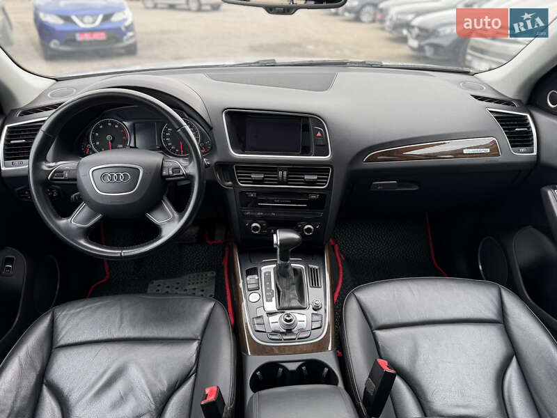 Позашляховик / Кросовер Audi Q5 2015 в Рівному