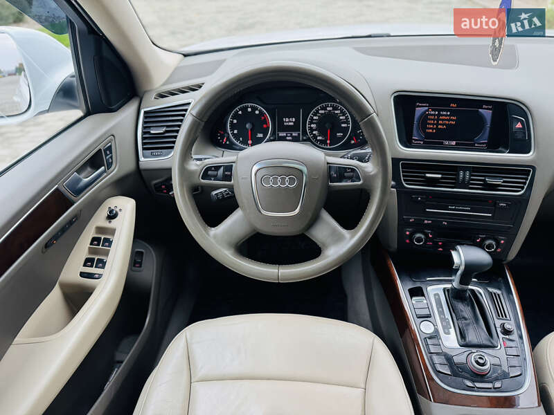 Позашляховик / Кросовер Audi Q5 2011 в Білій Церкві
