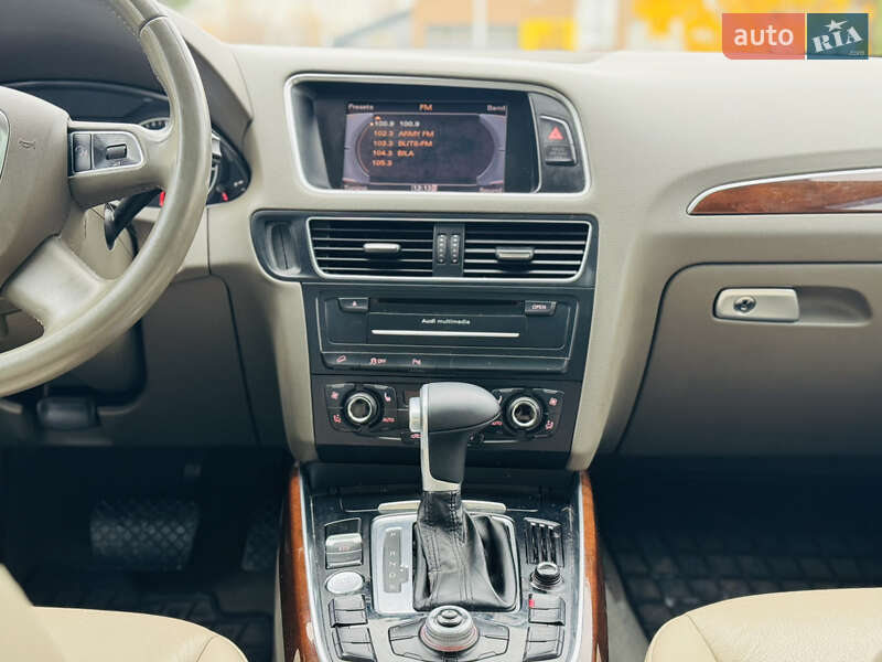 Позашляховик / Кросовер Audi Q5 2011 в Білій Церкві