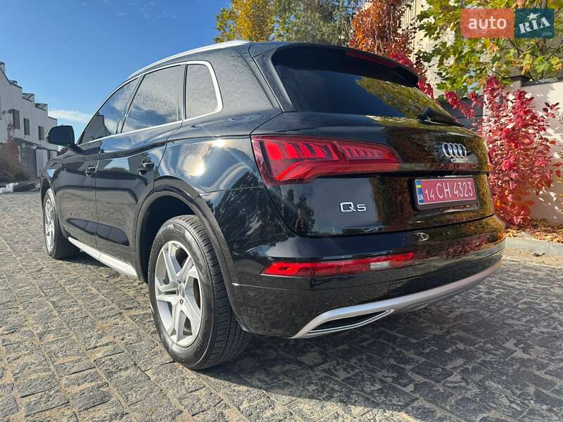 Внедорожник / Кроссовер Audi Q5 2019 в Львове фото 3 Внедорожник / Кроссовер Audi Q5 2019 в Львове
