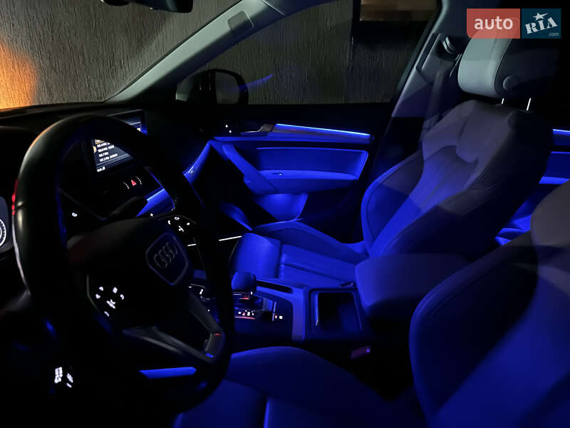 Позашляховик / Кросовер Audi Q5 2017 в Львові фото 51 Позашляховик / Кросовер Audi Q5 2017 в Львові