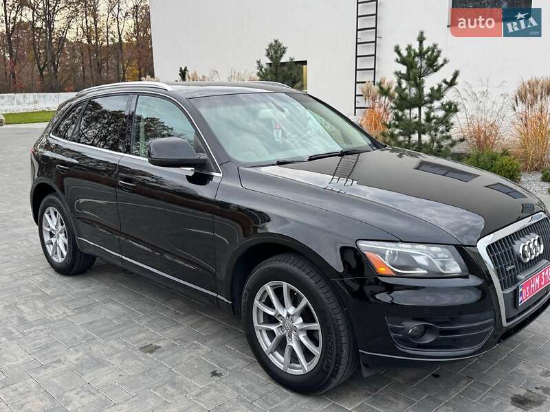 Позашляховик / Кросовер Audi Q5 2011 в Луцьку