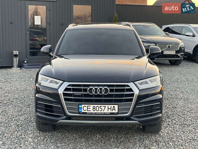 Позашляховик / Кросовер Audi Q5 2017 в Чернівцях