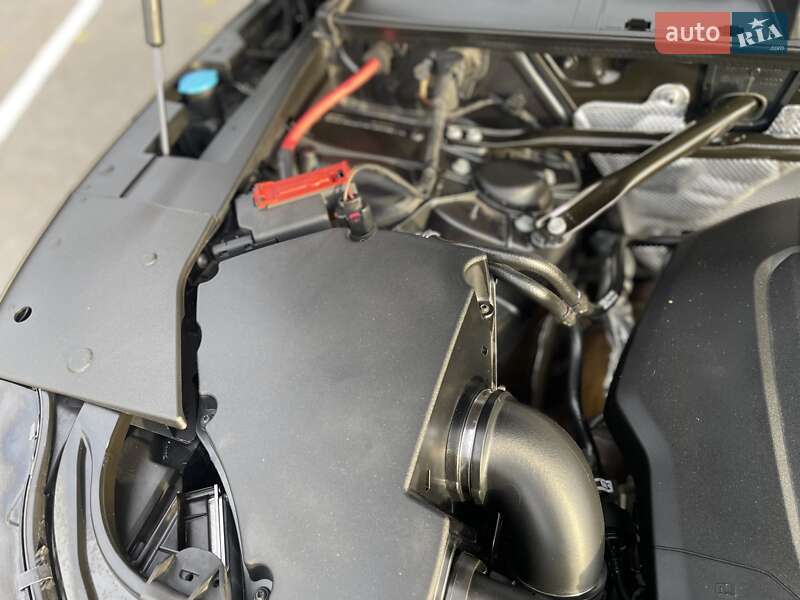 Внедорожник / Кроссовер Audi Q5 2017 в Киеве