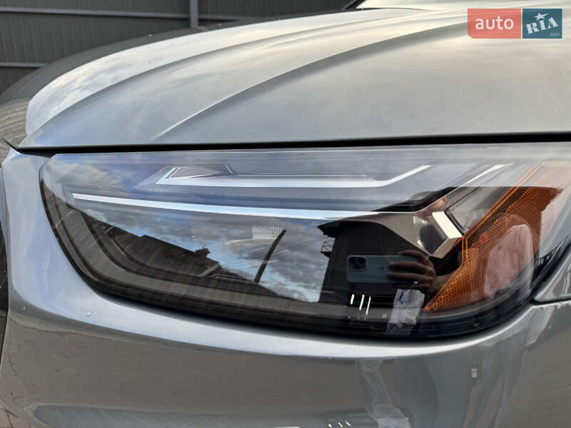 Внедорожник / Кроссовер Audi Q5 2023 в Ивано-Франковске