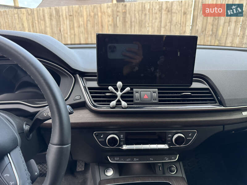 Внедорожник / Кроссовер Audi Q5 2023 в Ивано-Франковске