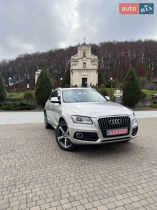 Позашляховик / Кросовер Audi Q5 2015 в Дублянах