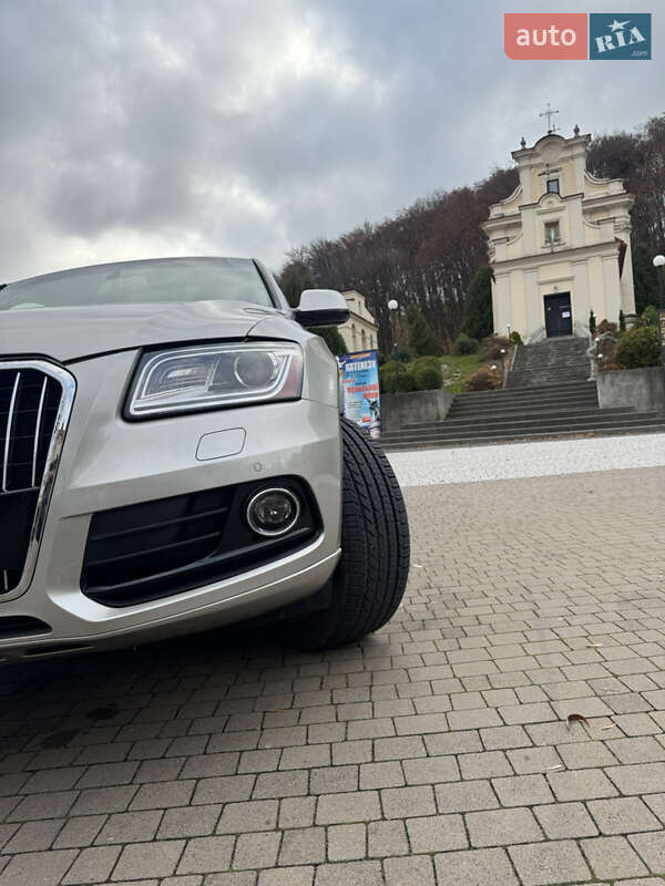 Позашляховик / Кросовер Audi Q5 2015 в Дублянах