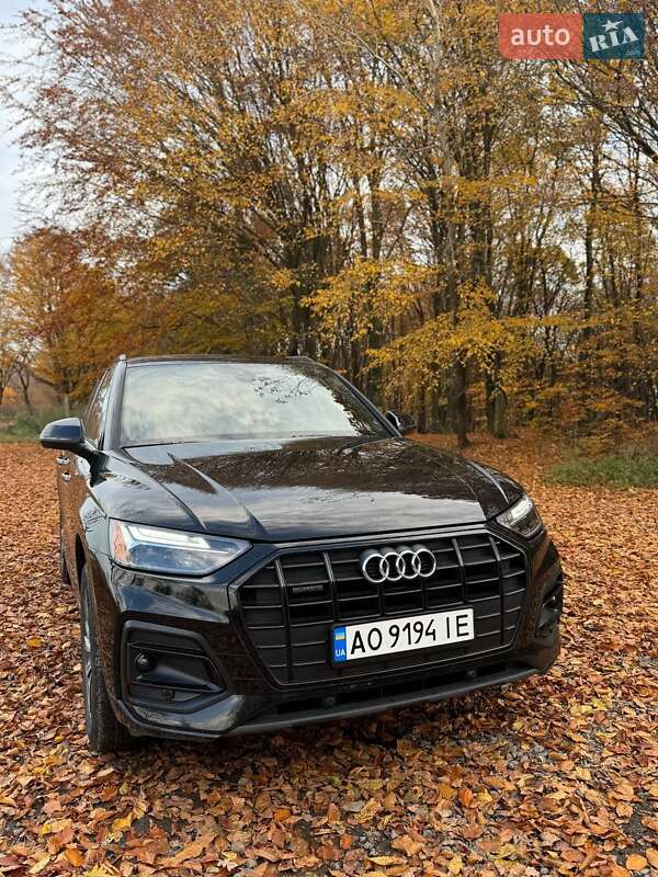 Внедорожник / Кроссовер Audi Q5 2022 в Хусте