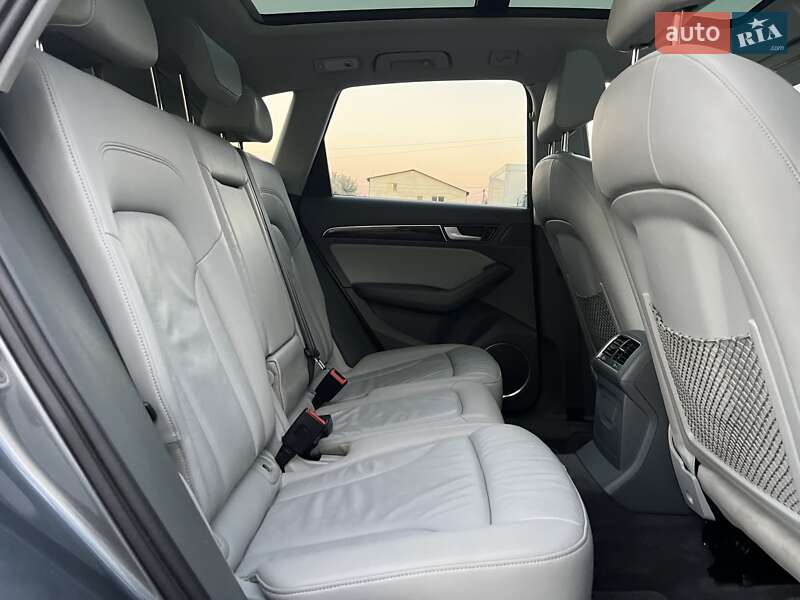 Внедорожник / Кроссовер Audi Q5 2015 в Дубно фото 35 Внедорожник / Кроссовер Audi Q5 2015 в Дубно