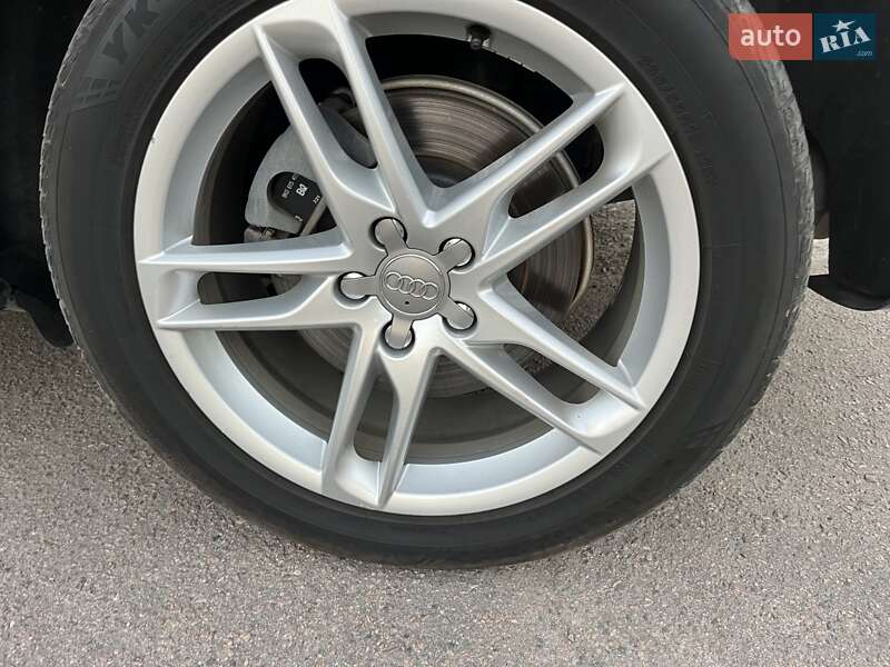 Внедорожник / Кроссовер Audi Q5 2015 в Дубно фото 46 Внедорожник / Кроссовер Audi Q5 2015 в Дубно
