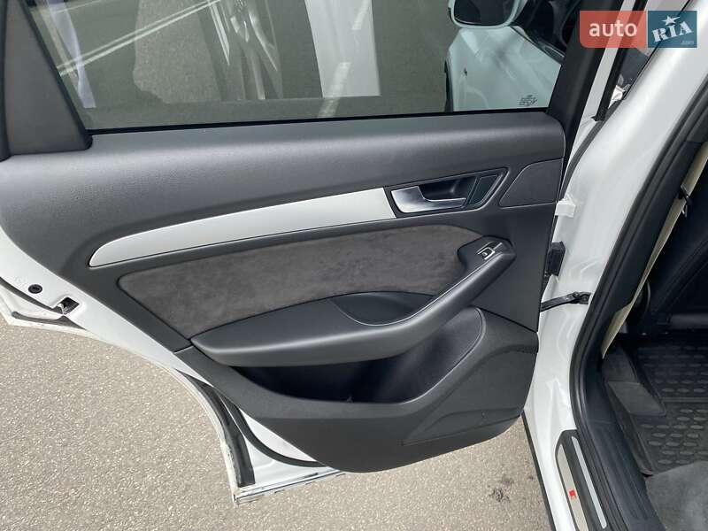 Позашляховик / Кросовер Audi Q5 2015 в Києві фото 27 Позашляховик / Кросовер Audi Q5 2015 в Києві
